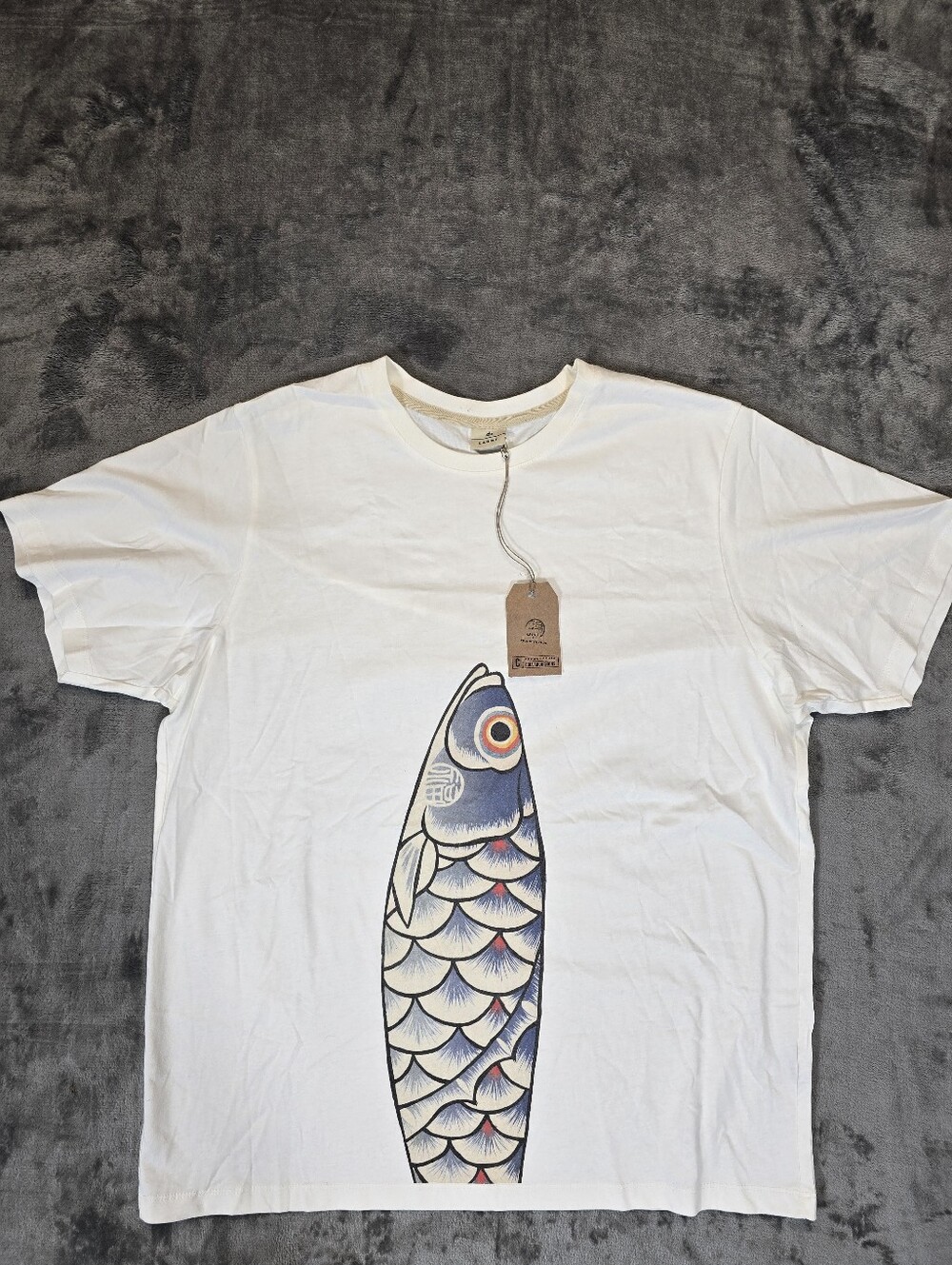 Moncat Typographia Japanese Fish T Shirt Size Large New NWT White